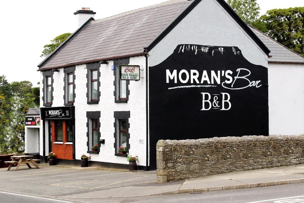 Moran's Bar&B&B Grange  Bagian luar foto